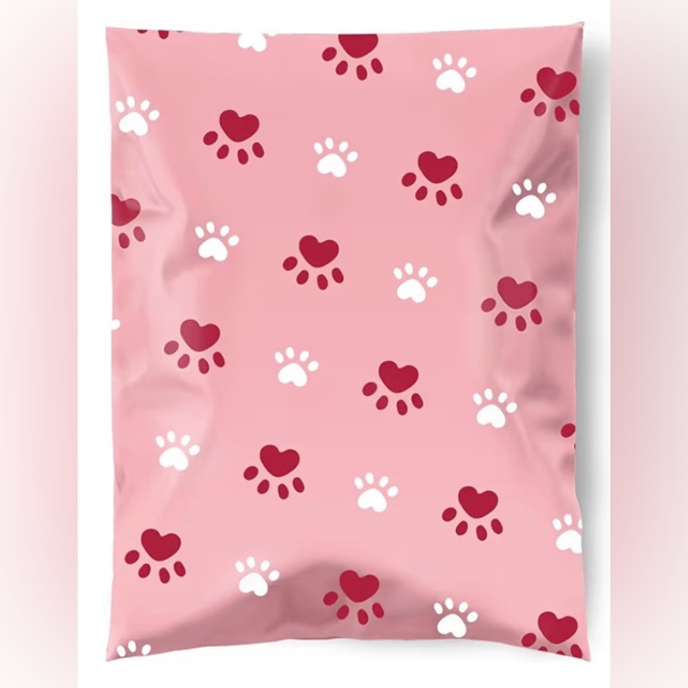 25 Count 10” x 13” Pink with Paw Prints Poly Mailer Bags